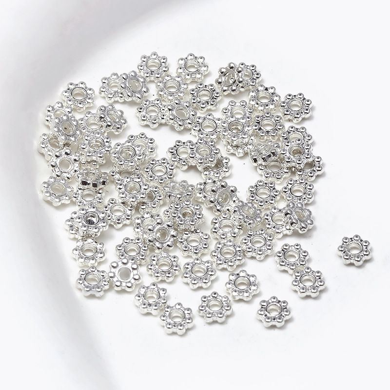 4 couleur argent clair