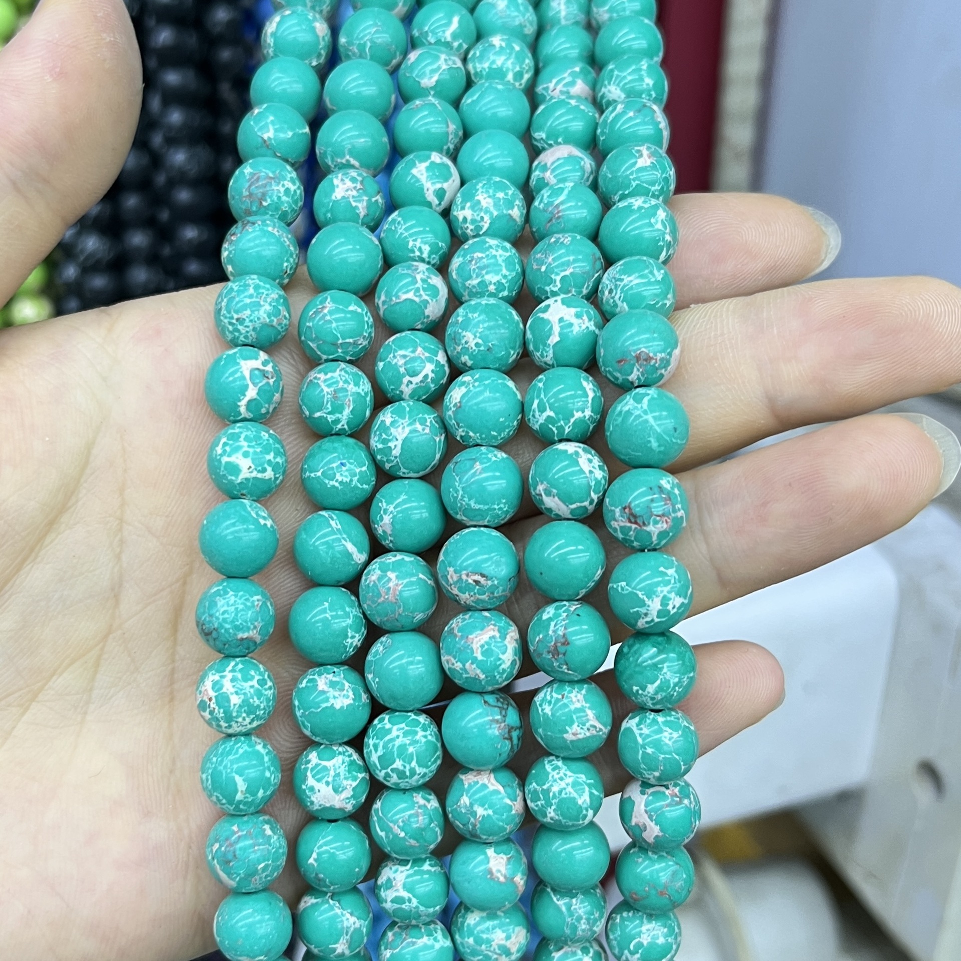 6:Green emperor pine