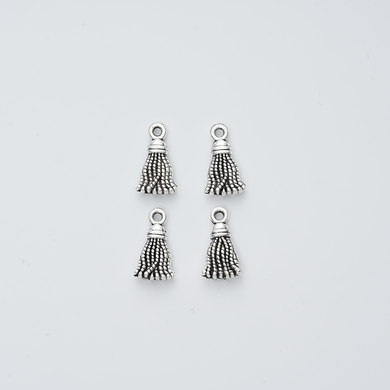 1:Tassel 13x7x2.5mm