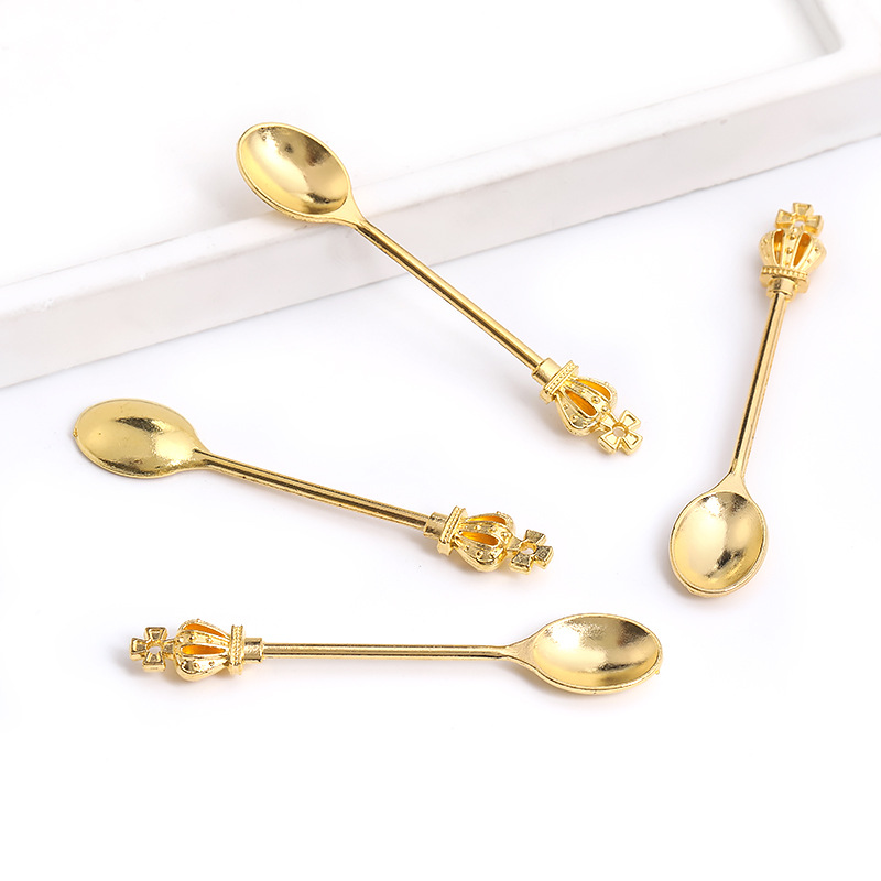 3:golden spoon