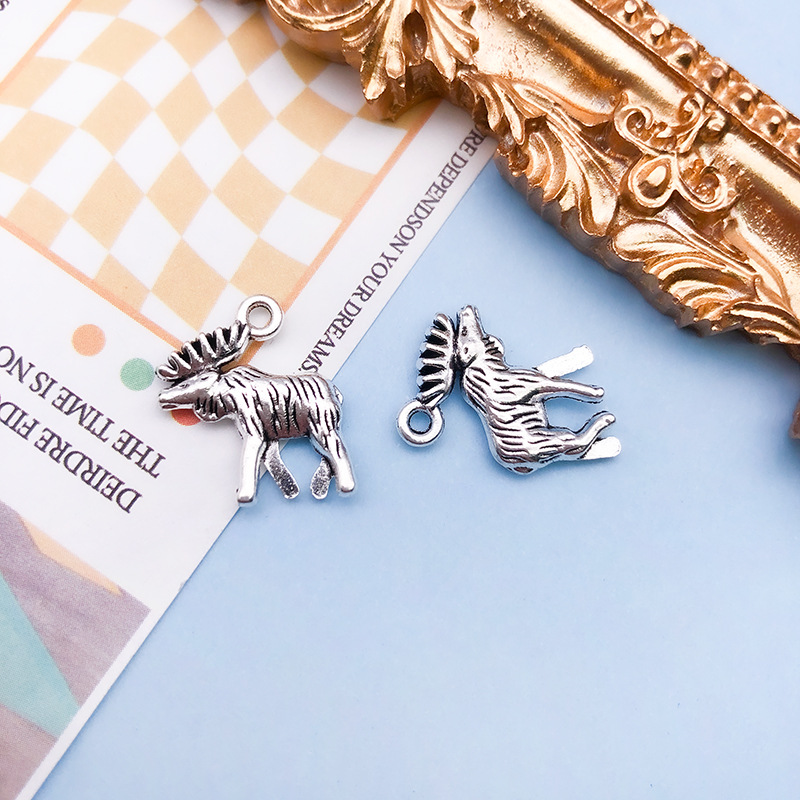 9:antique silver Christmas deer 15x18mm-11425/1.54