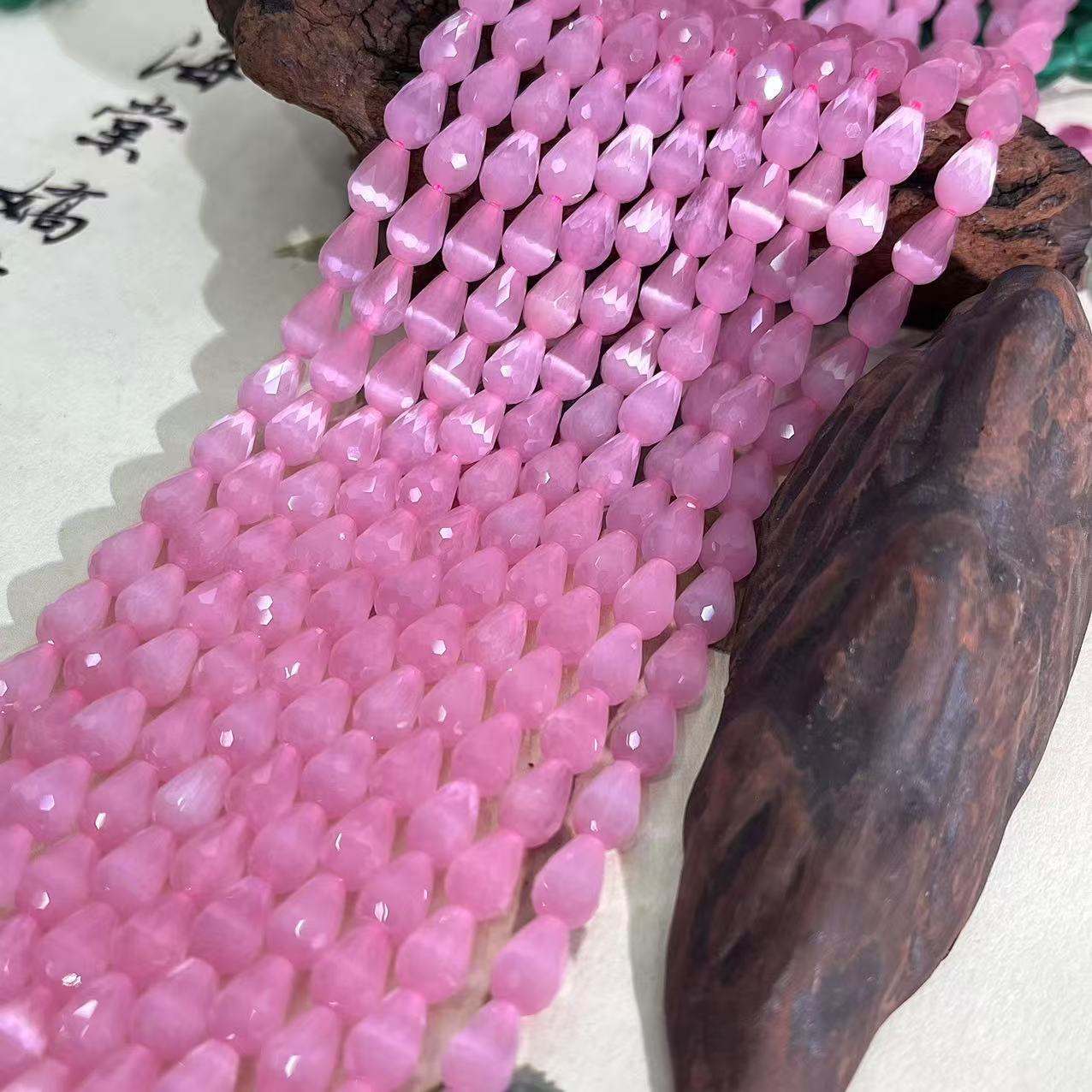 pink 4x6mm (about 60 pieces)