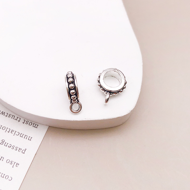 13:antique silver tee pendant 6x 9 hole 4.5 mm-13890/0.5g