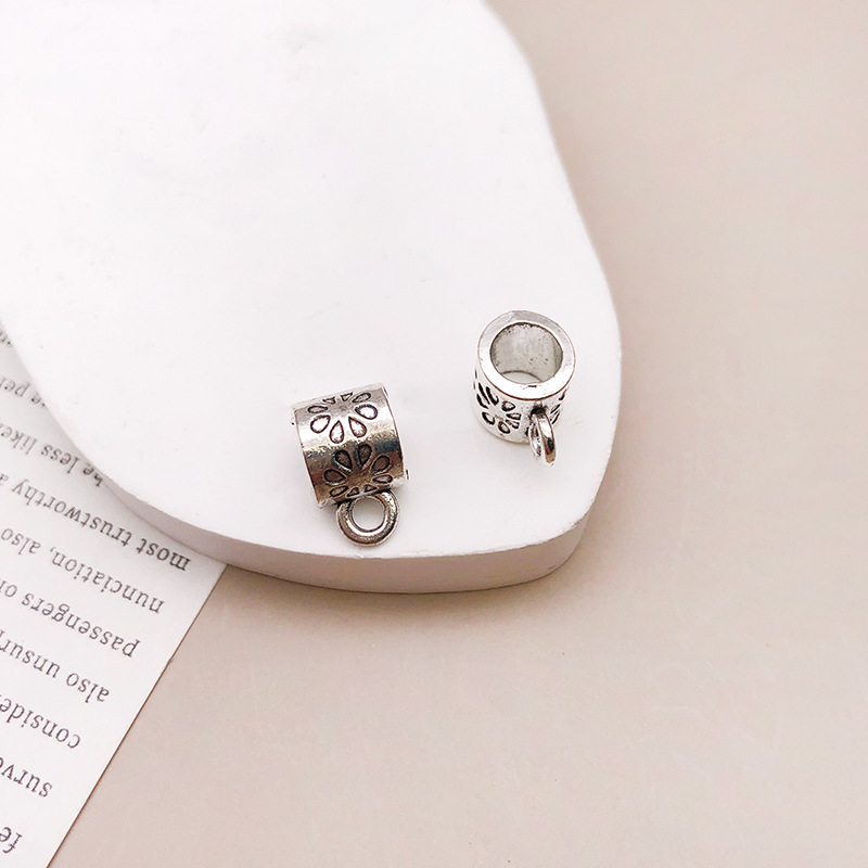 15:antique silver tee pendant 5x 9 hole 4.7 mm-13892/0.9g