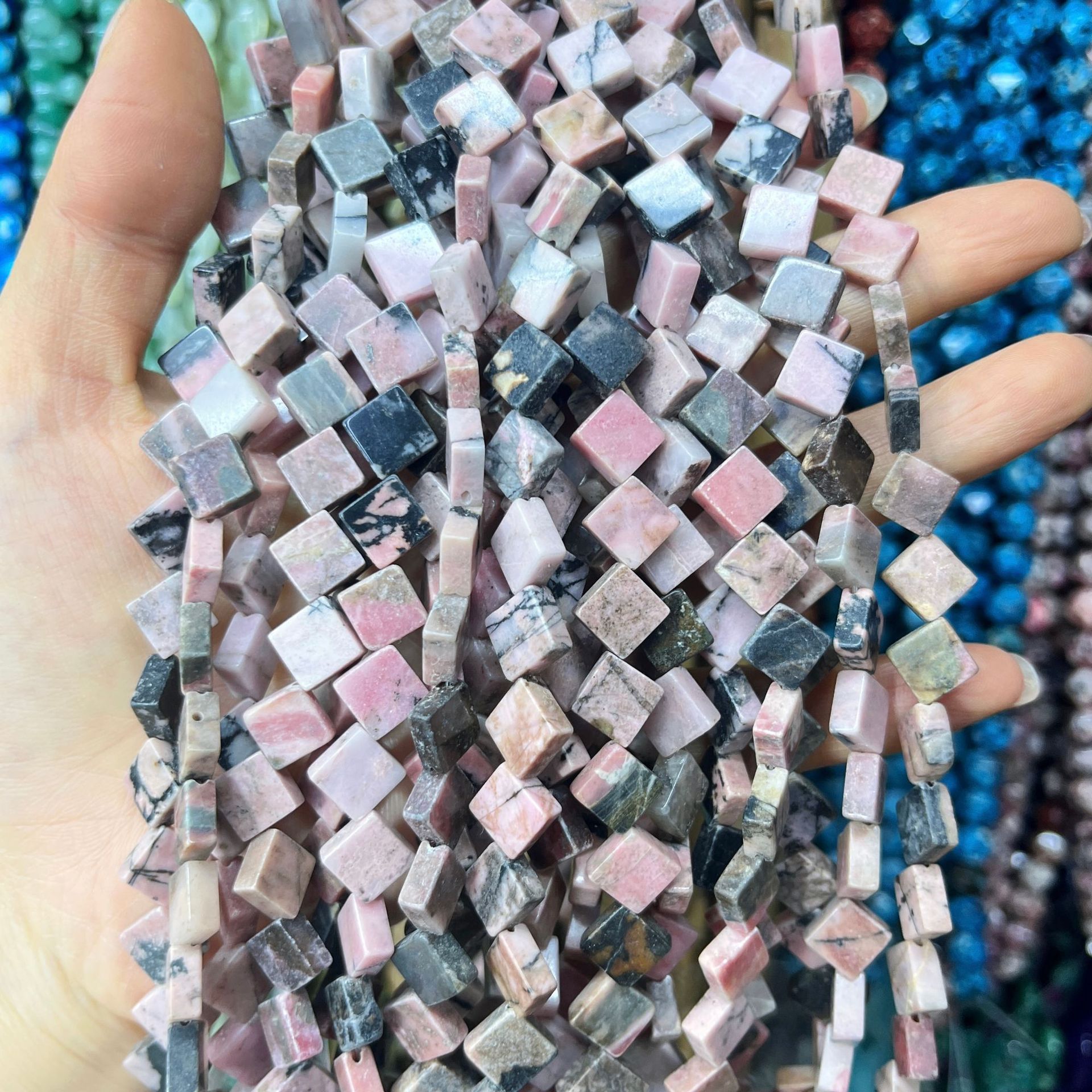 1:black stripes rhodochrosite stone