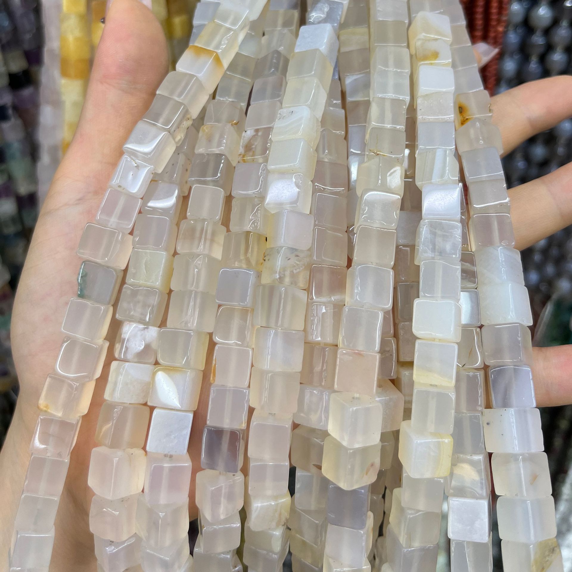 2 agate blanche