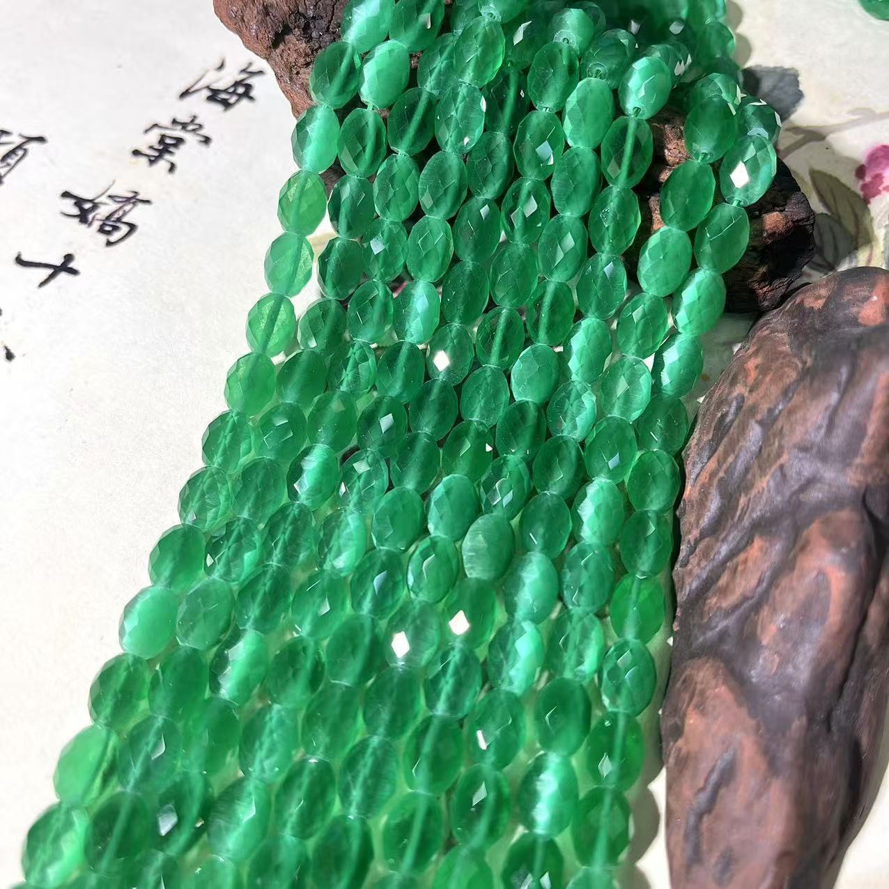 viridis 6x8mm (about 45 pieces)