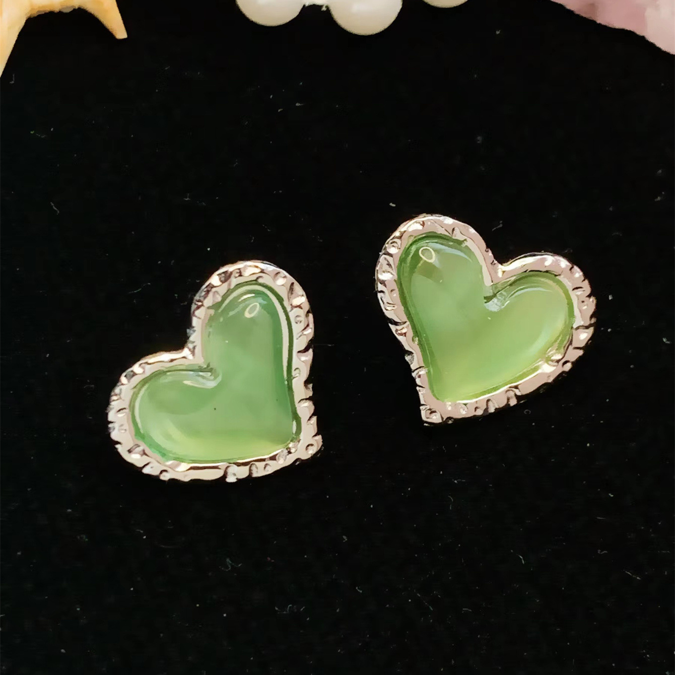 5:Fluorescent yellow