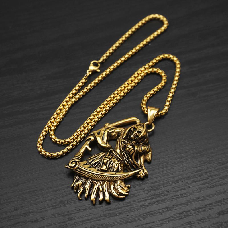 4:Gold with 60cm square pearl chain