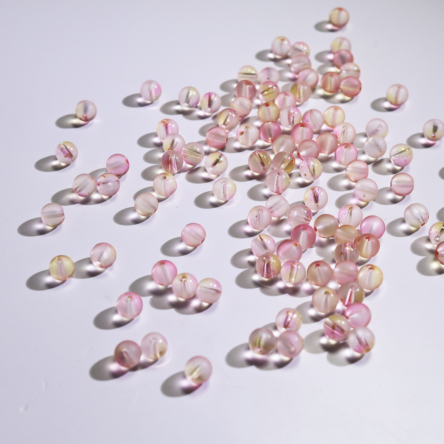 3:Frosted gold sprinkled M002