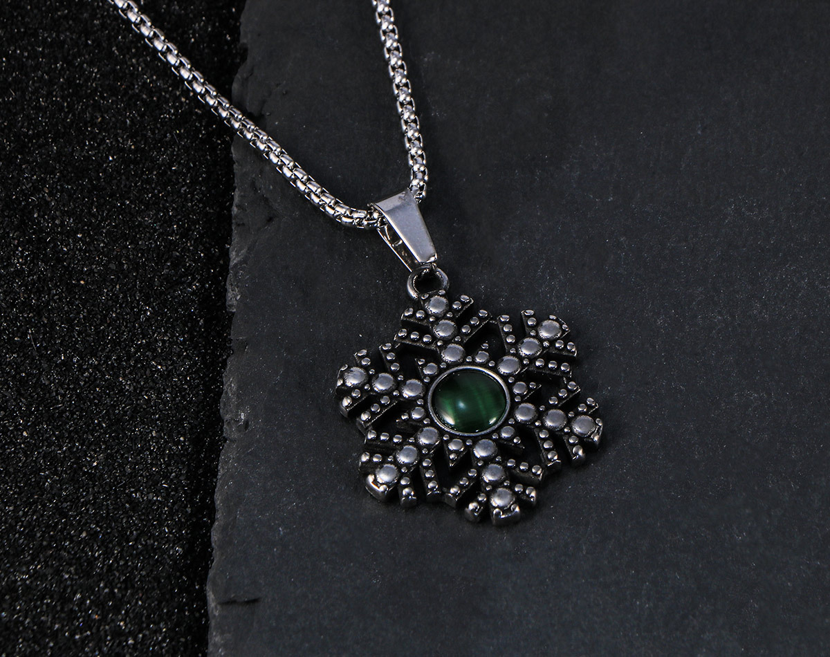 5:Green single pendant