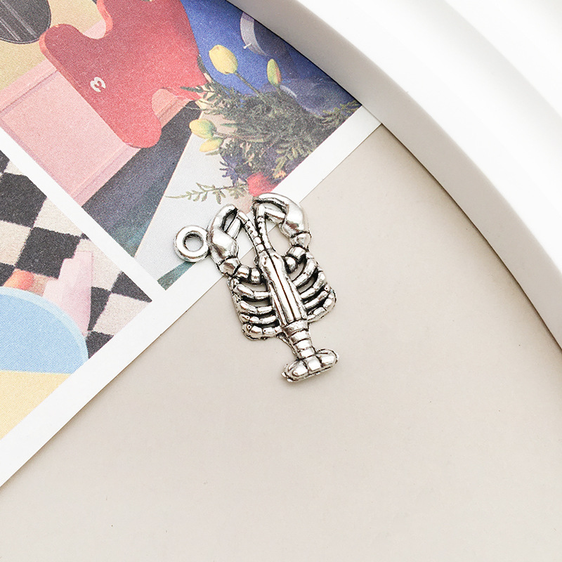 17:antique silver ocean lobster 15x20mm-11262/1.46g