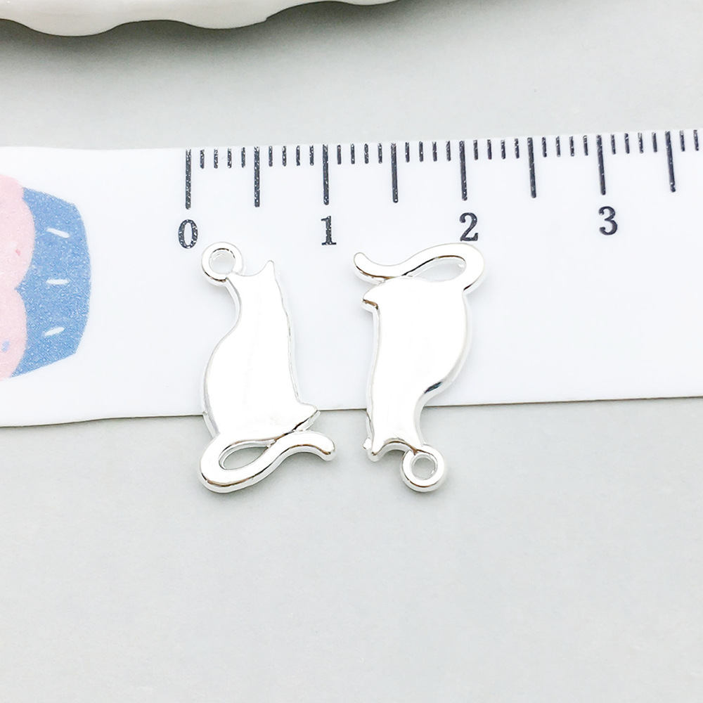 1 bright silver cat 17*9mm-1g-20650