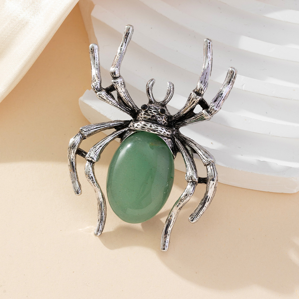 12:C10578-11 natural green aventurine