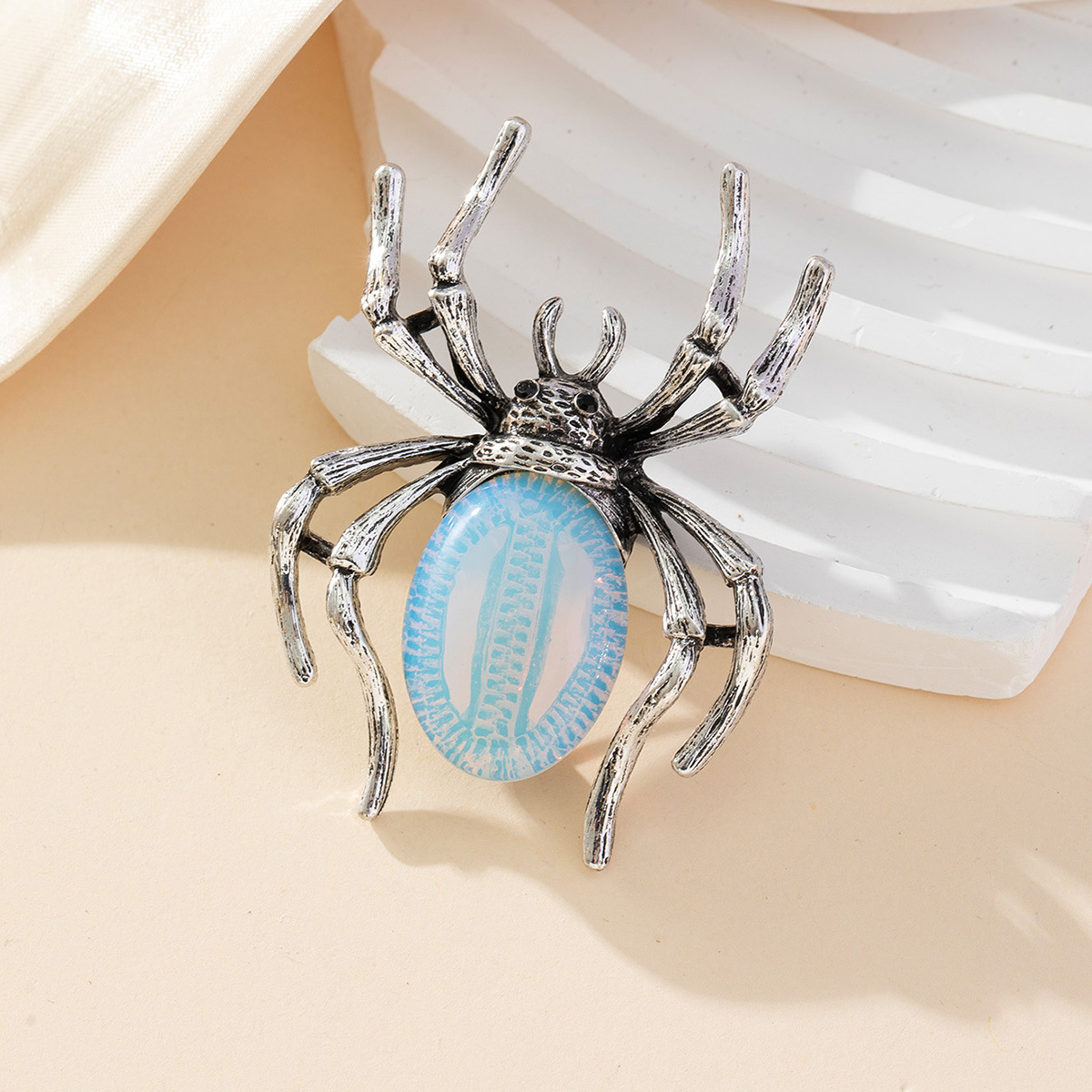 13:C10578-12 synthetic opal