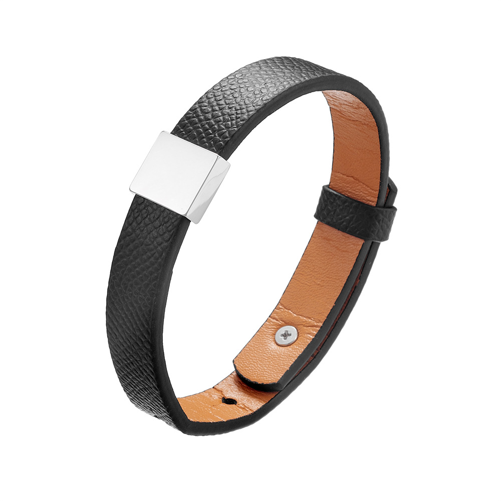 4:Black Ultrafine Leather (Silver)