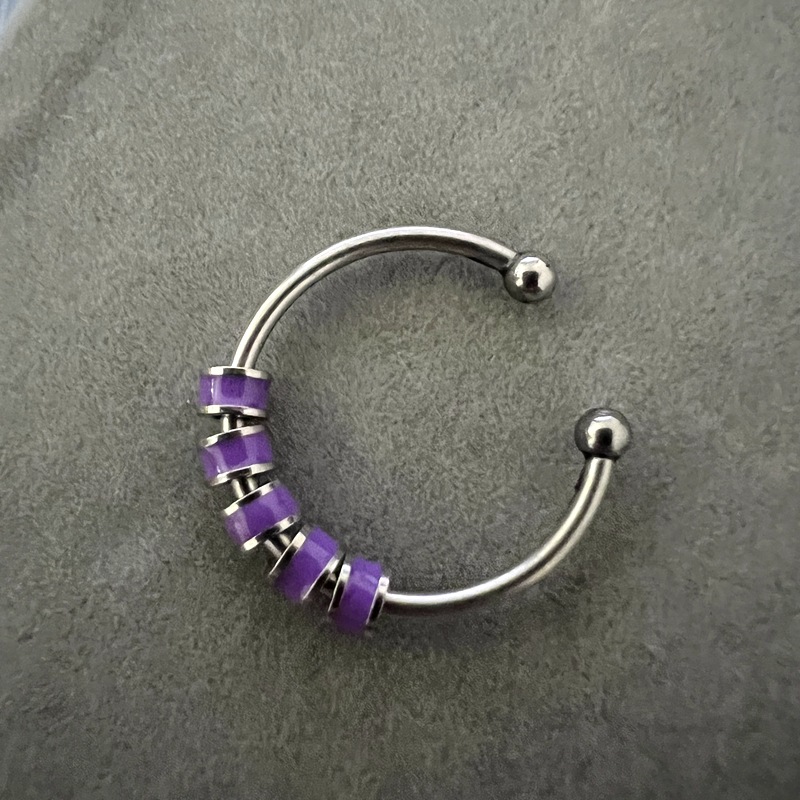 13:Monochrome purple