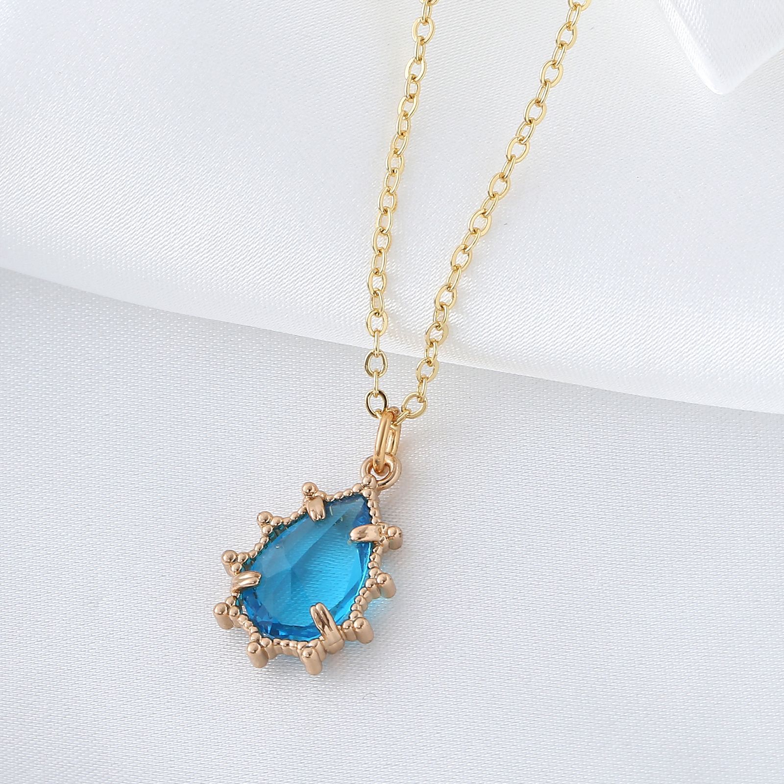 1.8*1.2cm blue naa02-8 Necklace