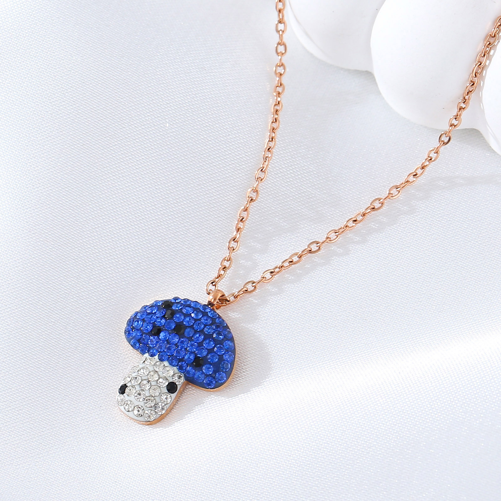1.7*1.3cm champagne gold mushroom naa04-7 Necklace