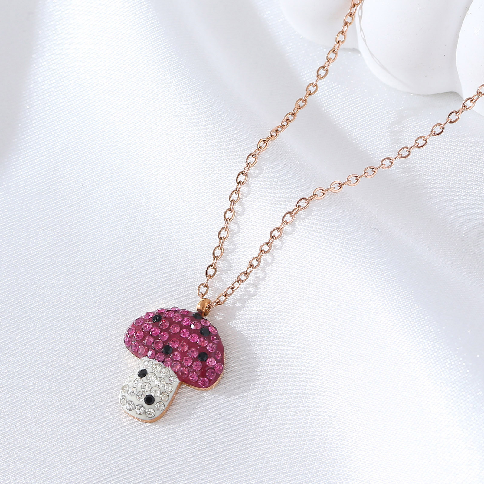 1.7*1.3cm champagne gold mushroom naa04-8 Necklace