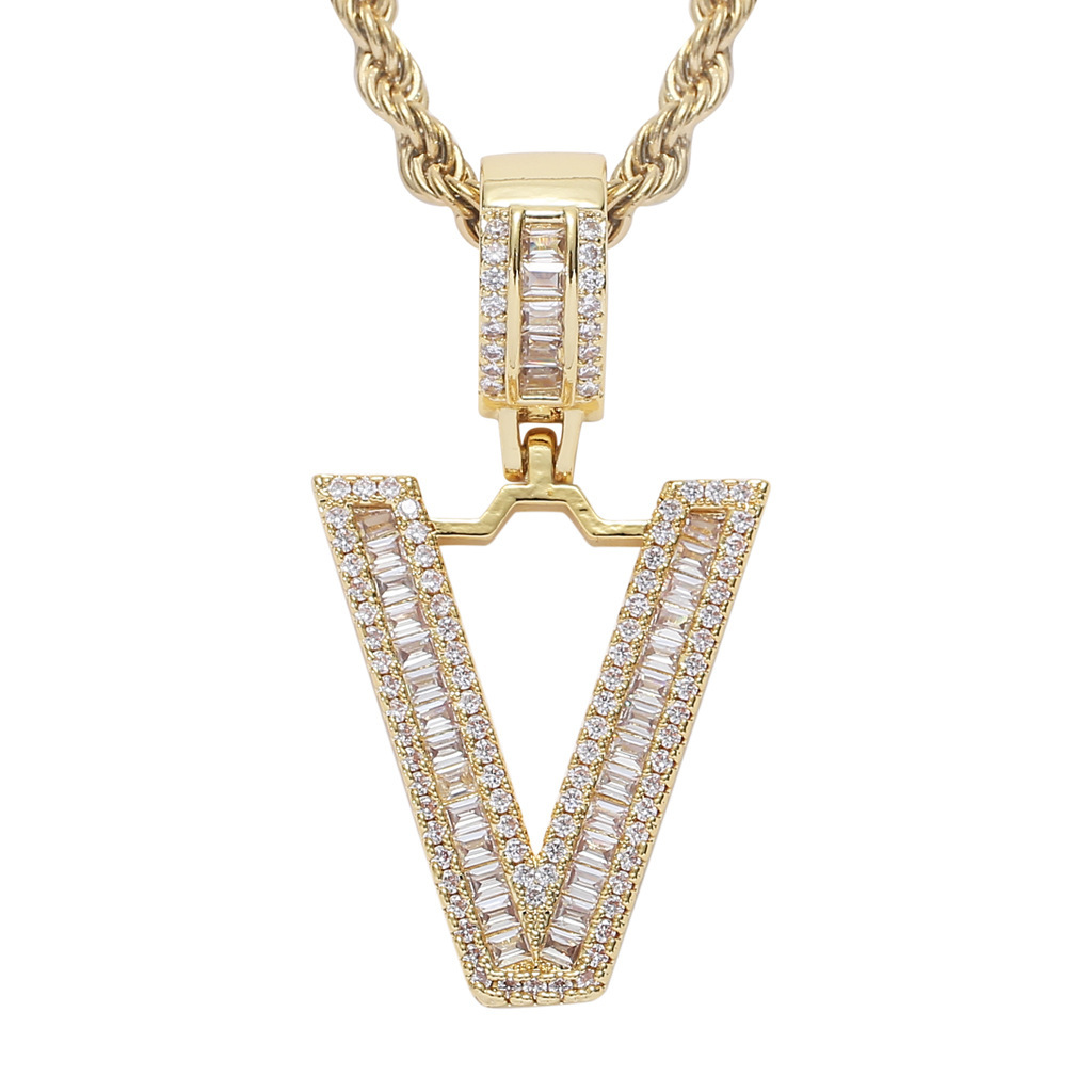 43:V (gold) + 60cm twist chain