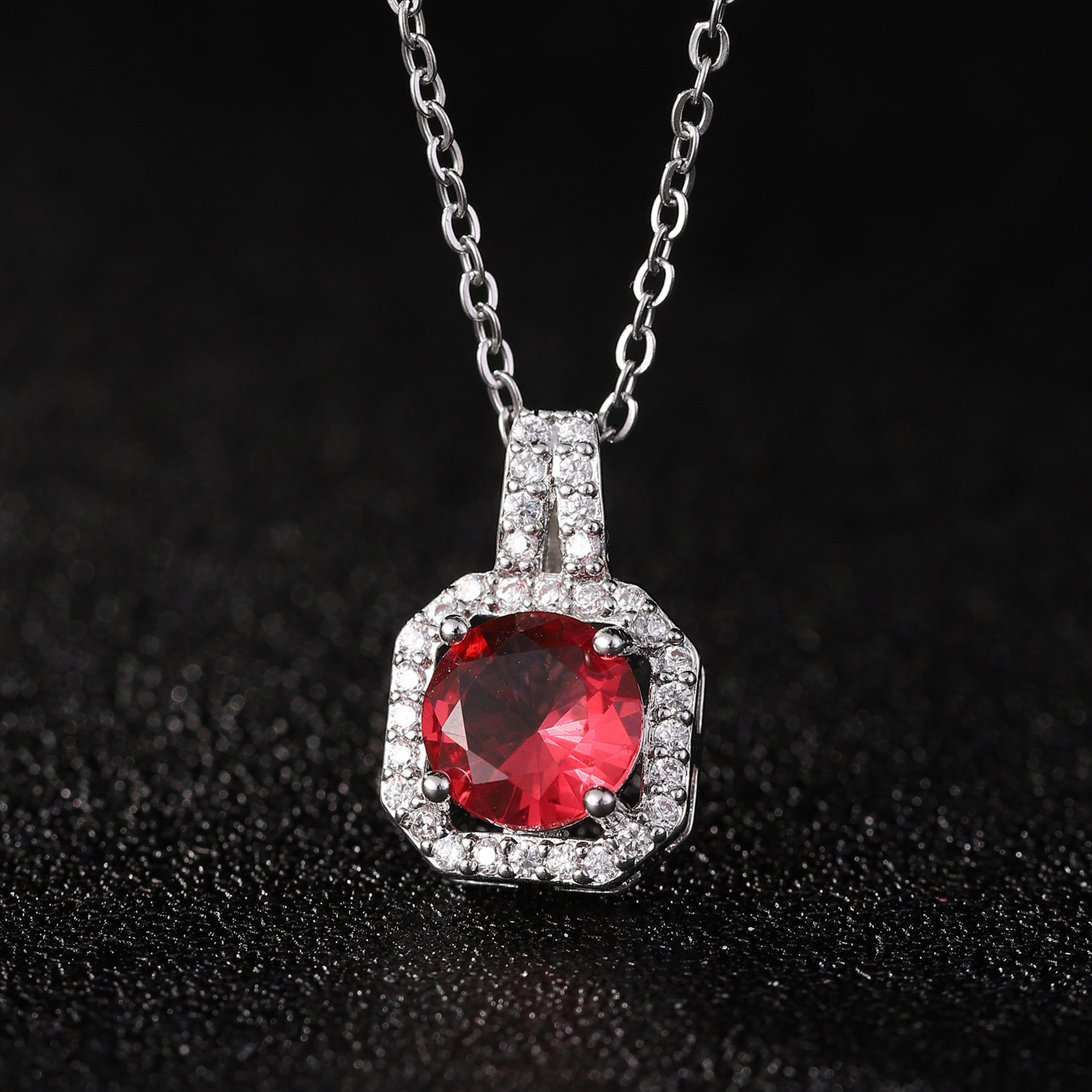 15:Red zirconium (single pendant)