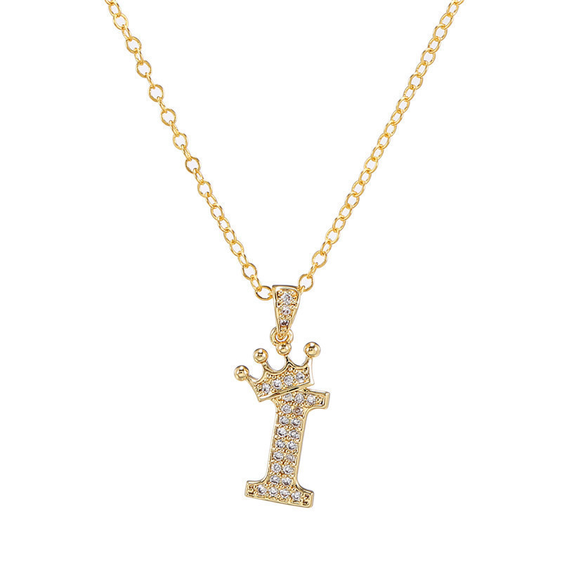 9:I (pendant chain) gold