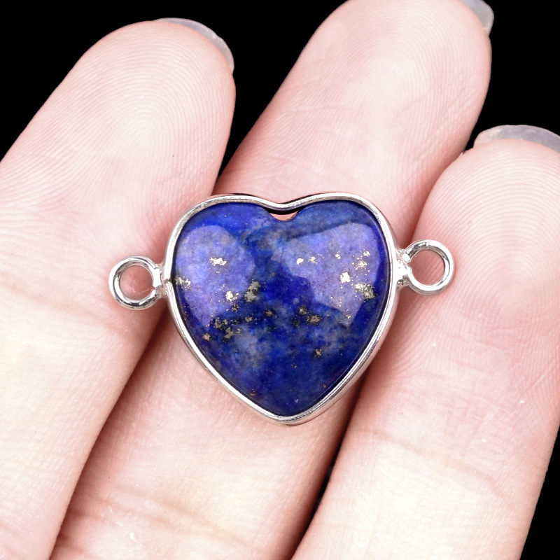 42:Lapis lazuli double hanging (silver)