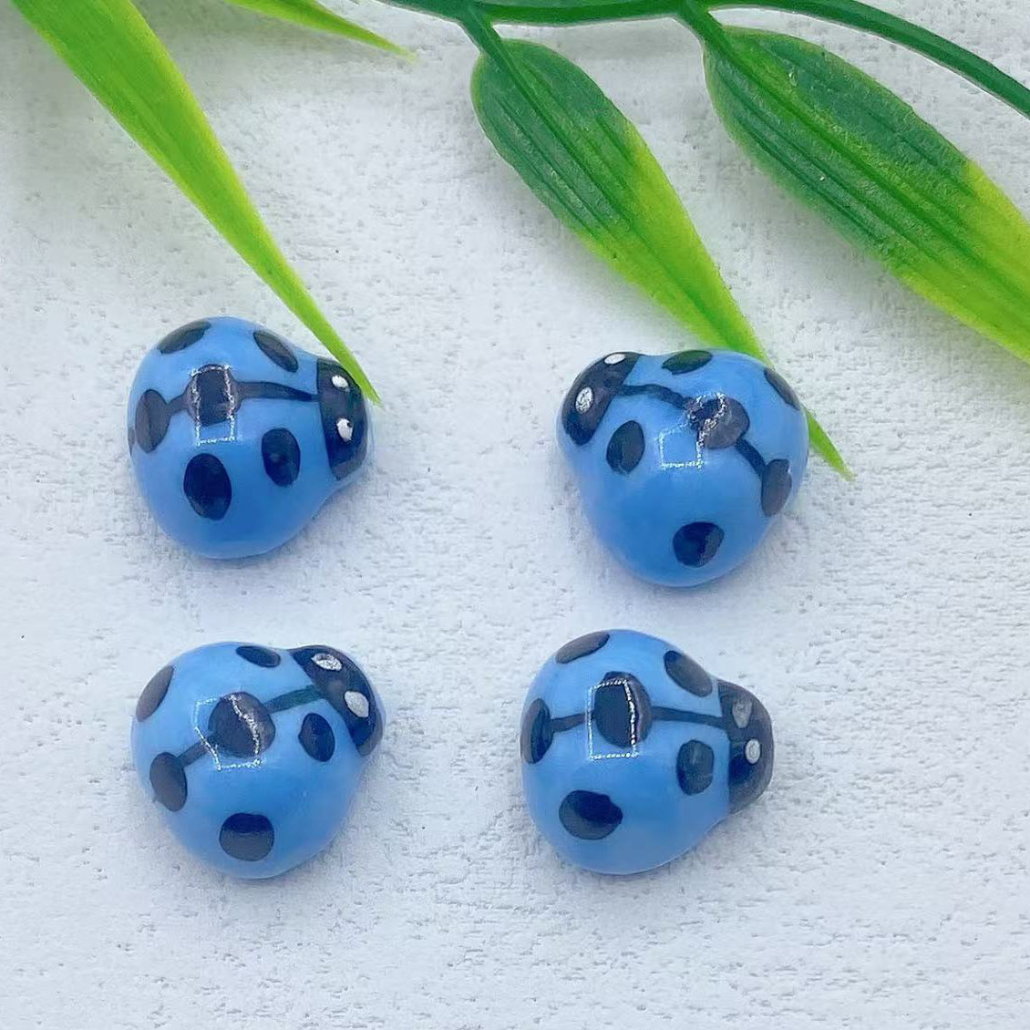3:Lake blue