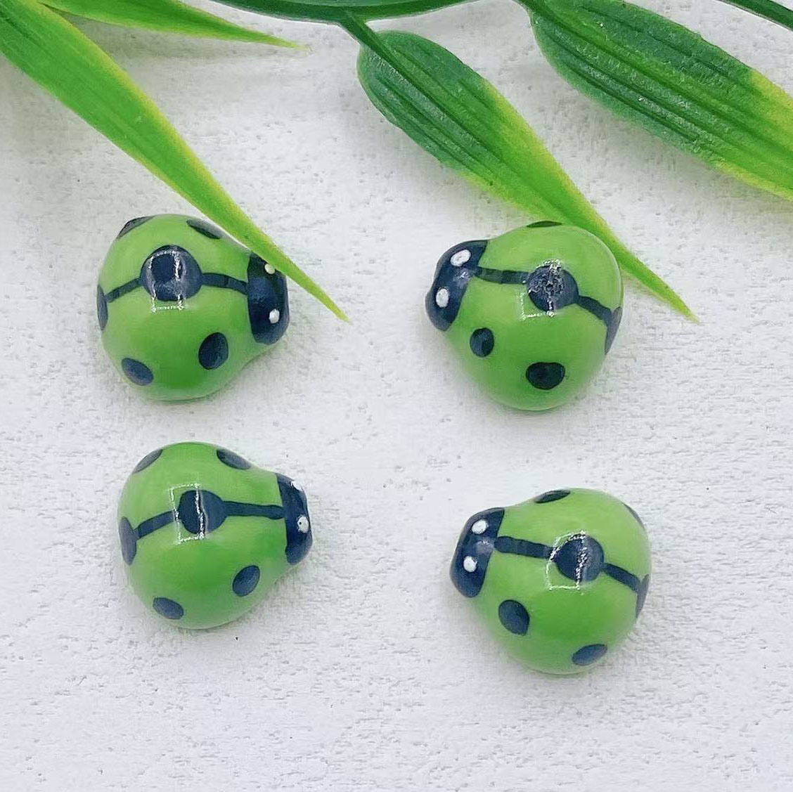 6:Green