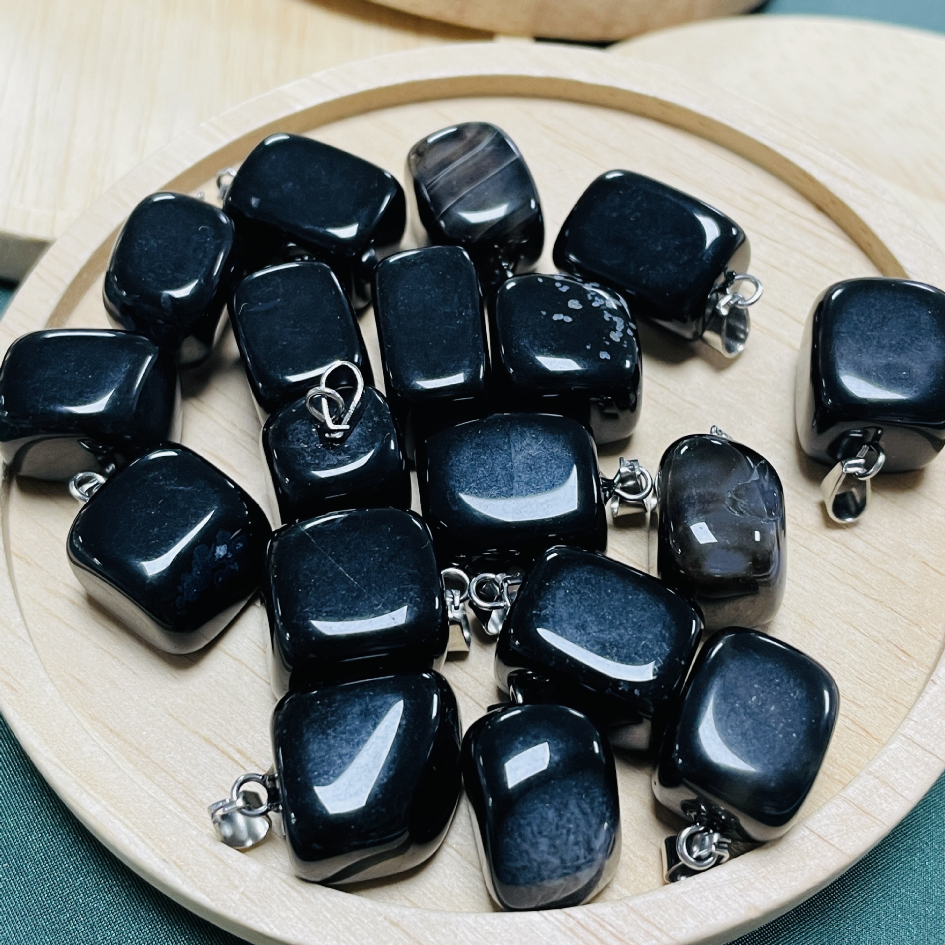 4:Obsidian