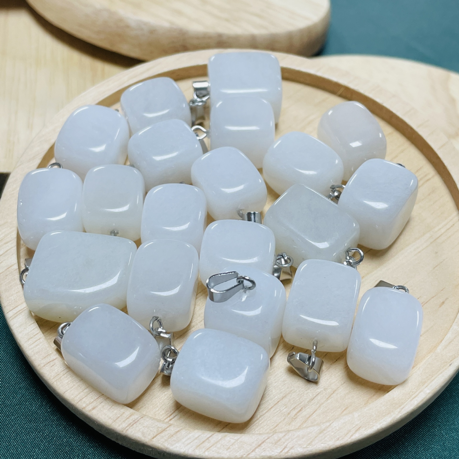 9:White Jade