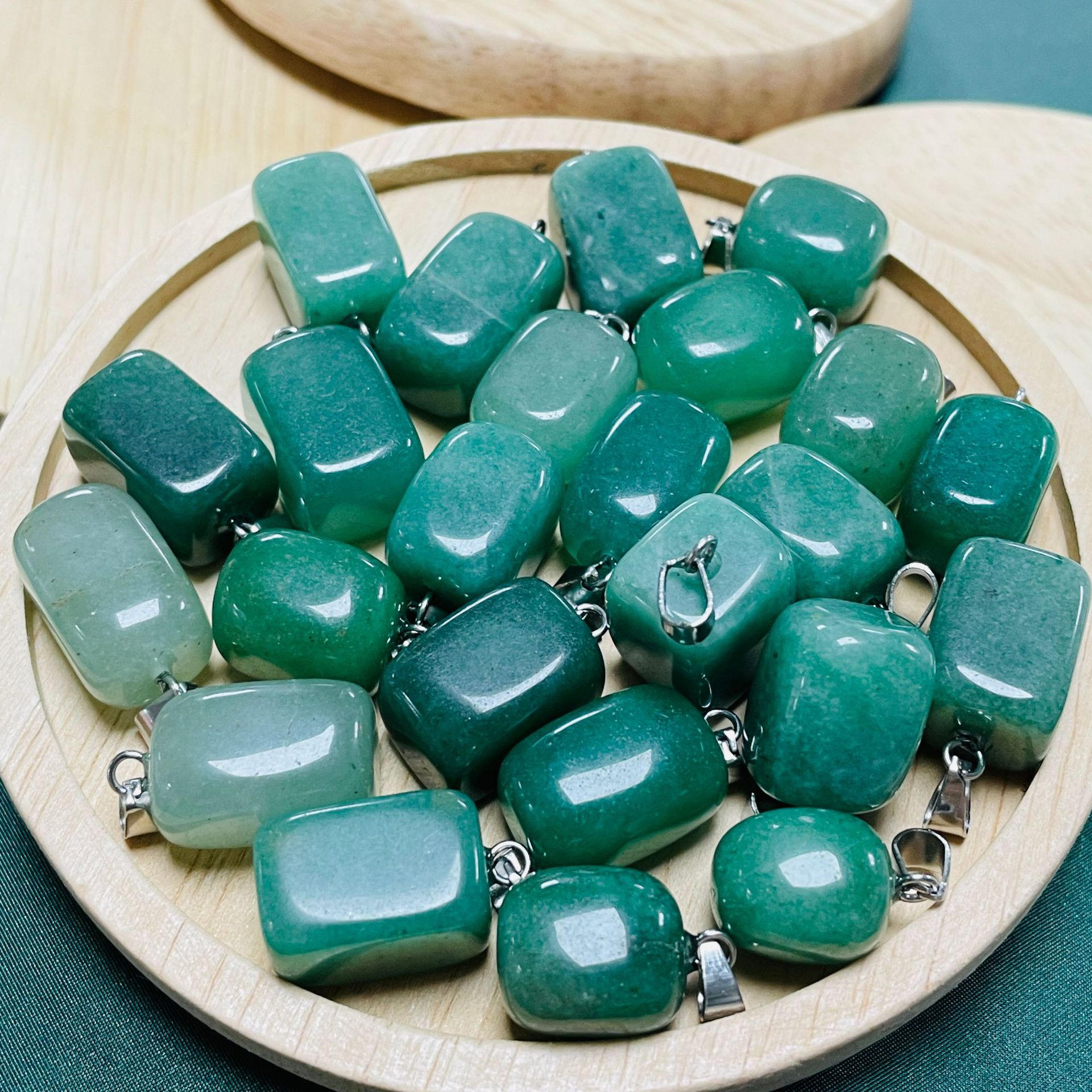 27:Green aventurine