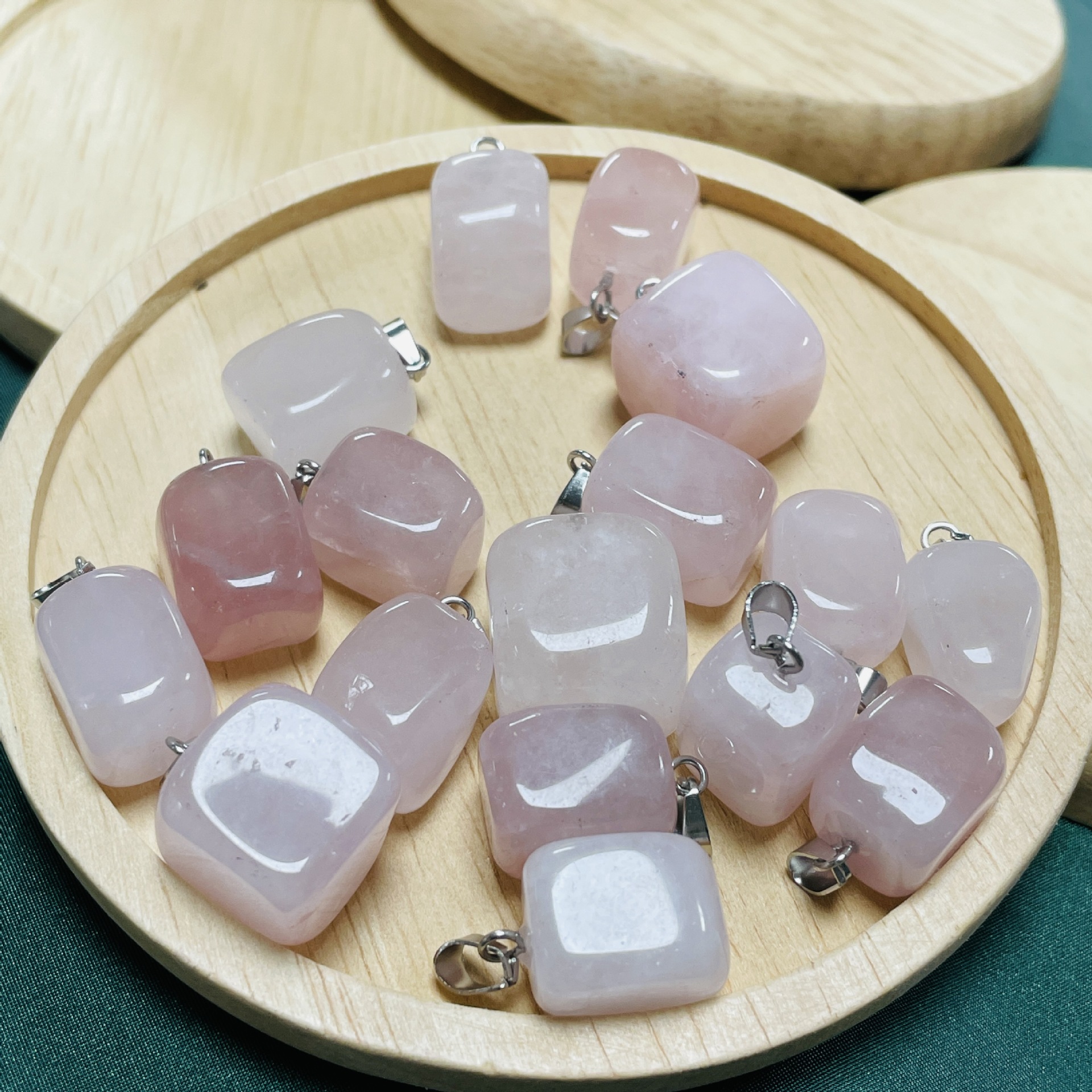34:Pink Crystal