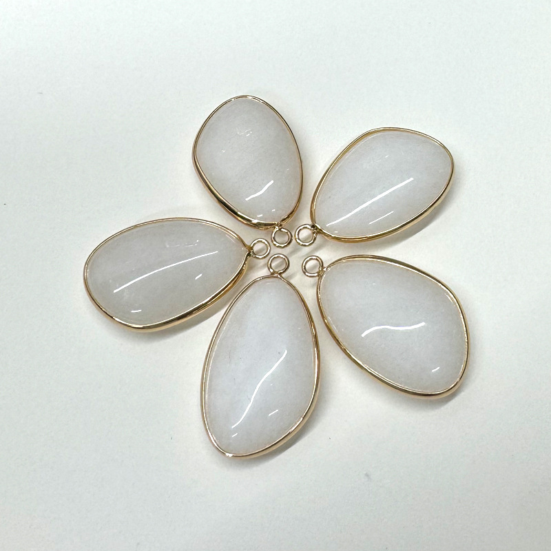 3:White jade one