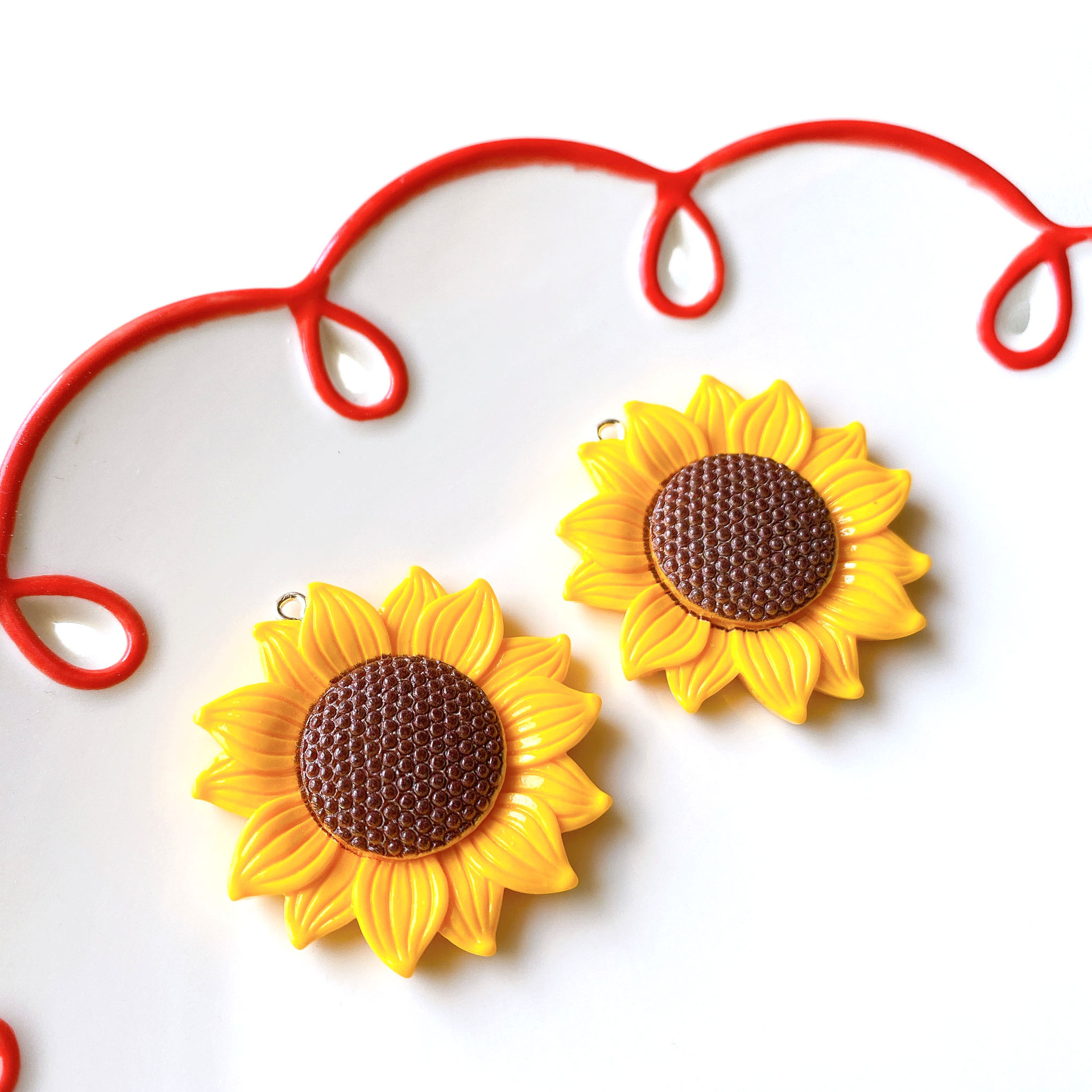 3:Large sunflower white nails