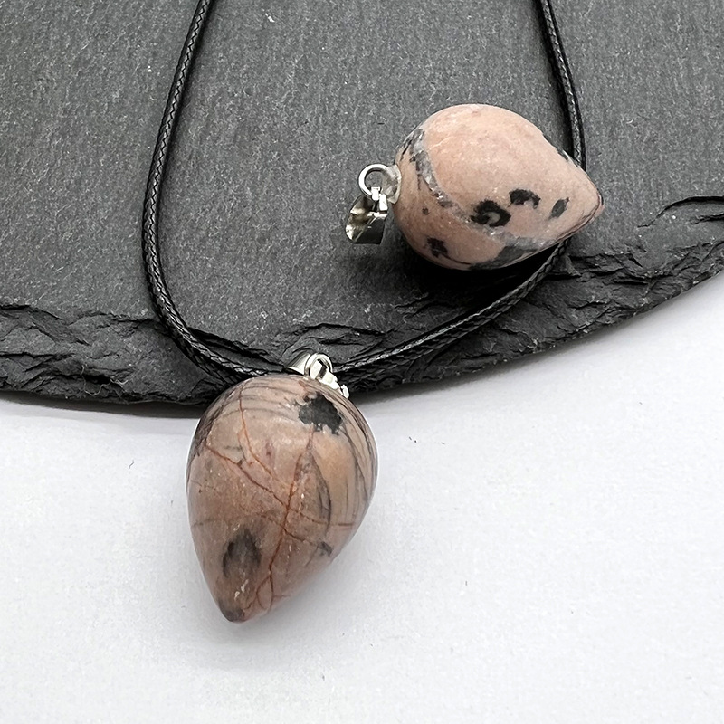 7:A red striated stone