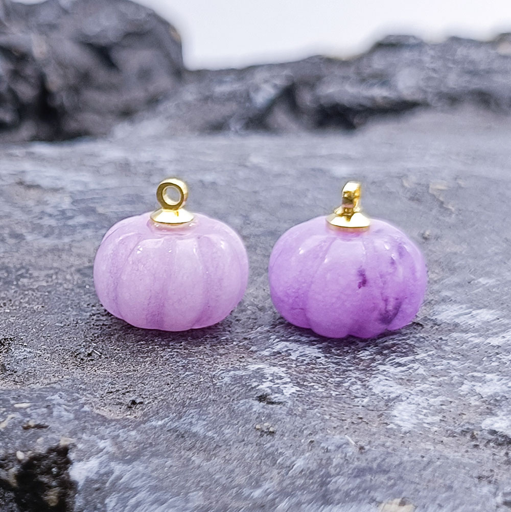 3:Purple chalcedony (price per piece)