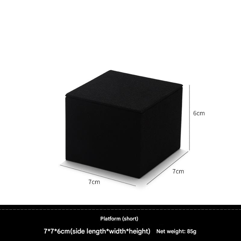 15:Platform short