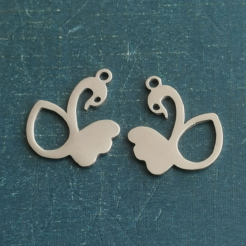 1:Silver pendant (828)