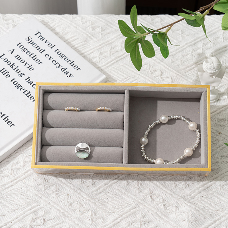 8:light gray Section B