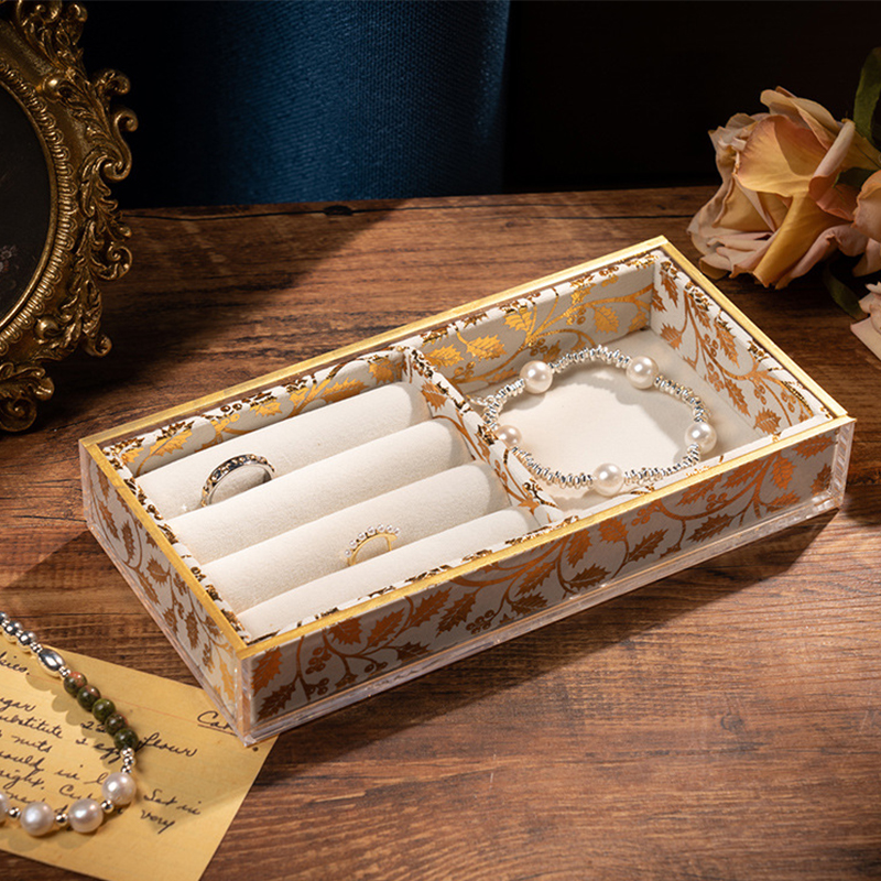 14:Pattern rice white B