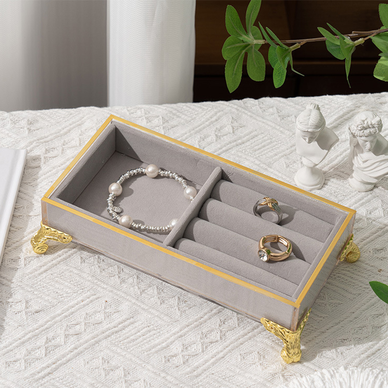 8:light gray Section B