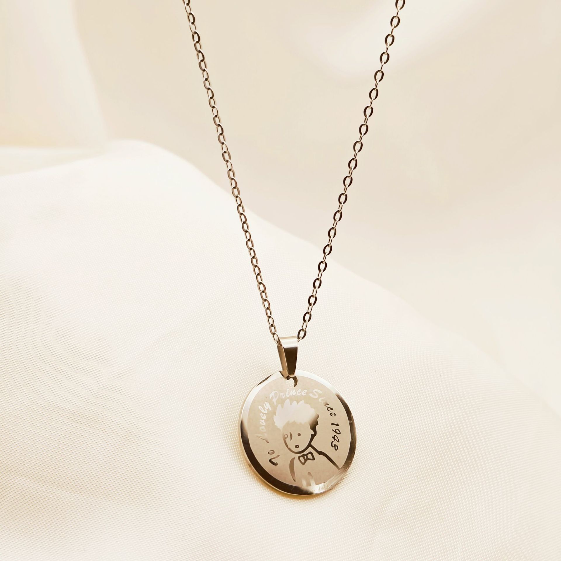 1:127410Steel color o-shaped chain