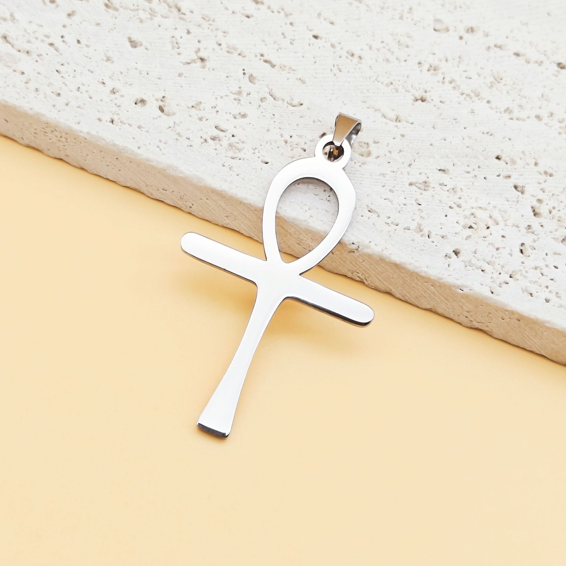 3:147427Steel color single pendant