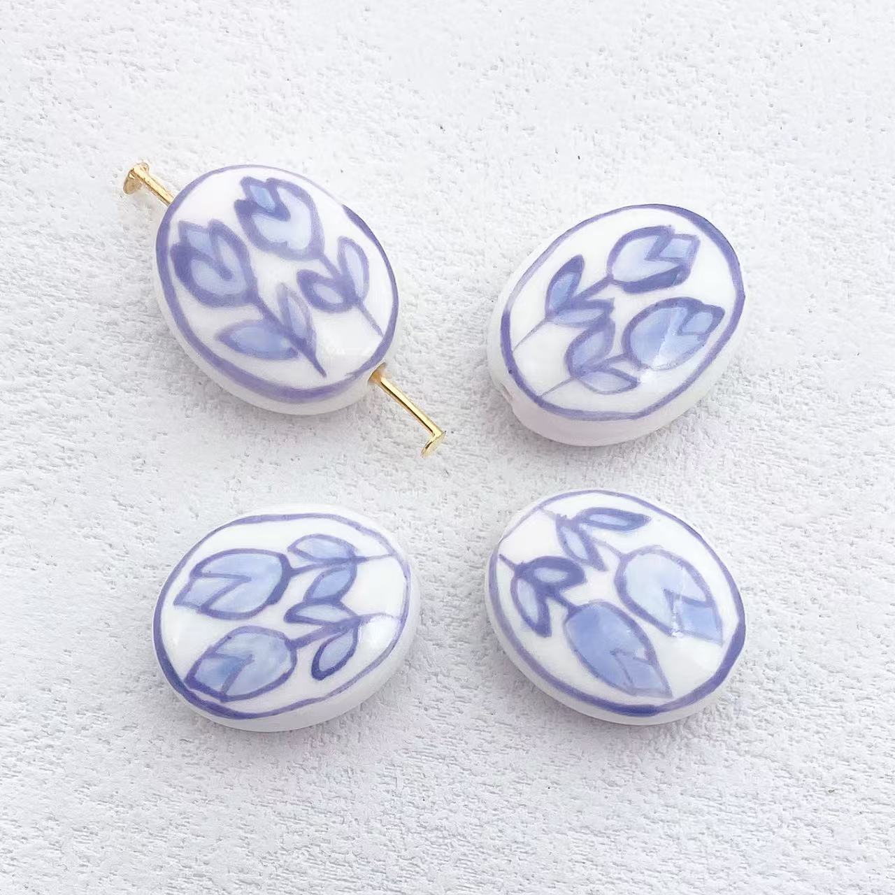 1 large blue double flower oval