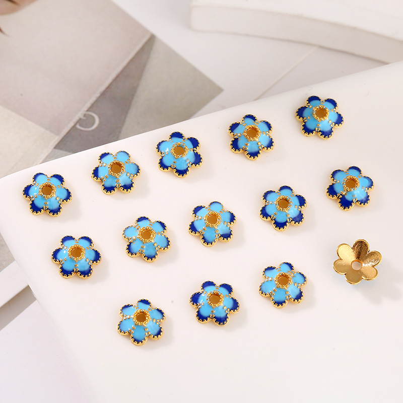 8:9 lake blue sapphire blue gradient