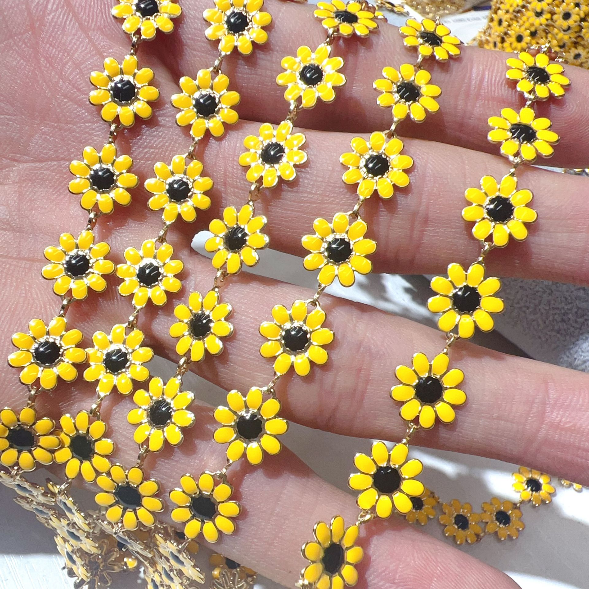 5:yellow flower; kc gold