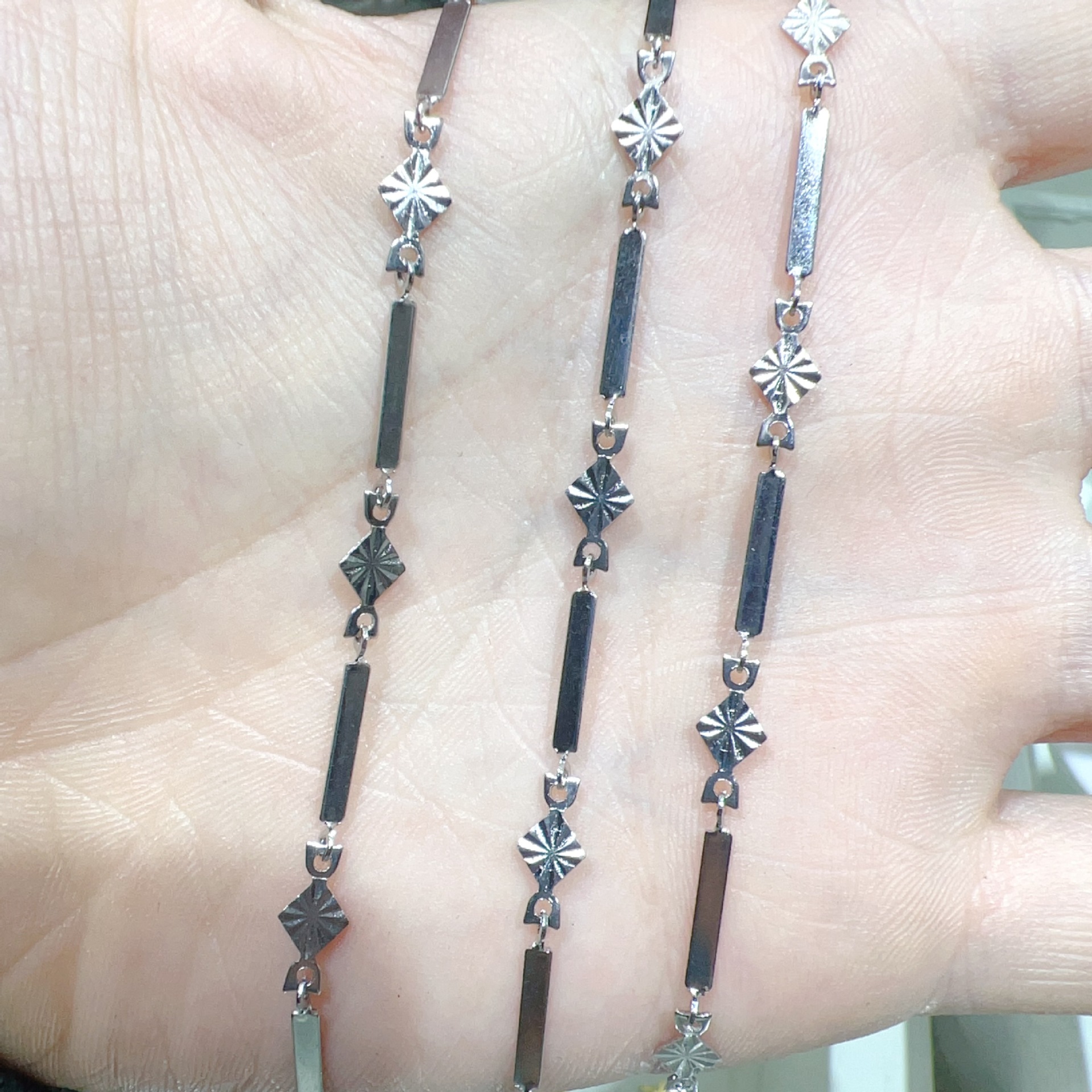 4:4# long flower diamond