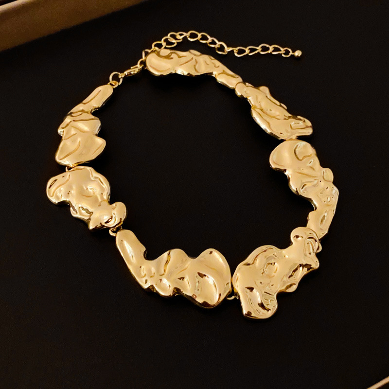 3:Golden Lava Irregular Necklace